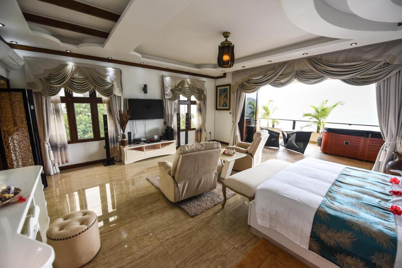 Ocean Terrace Hotel Anse Royale Exterior photo